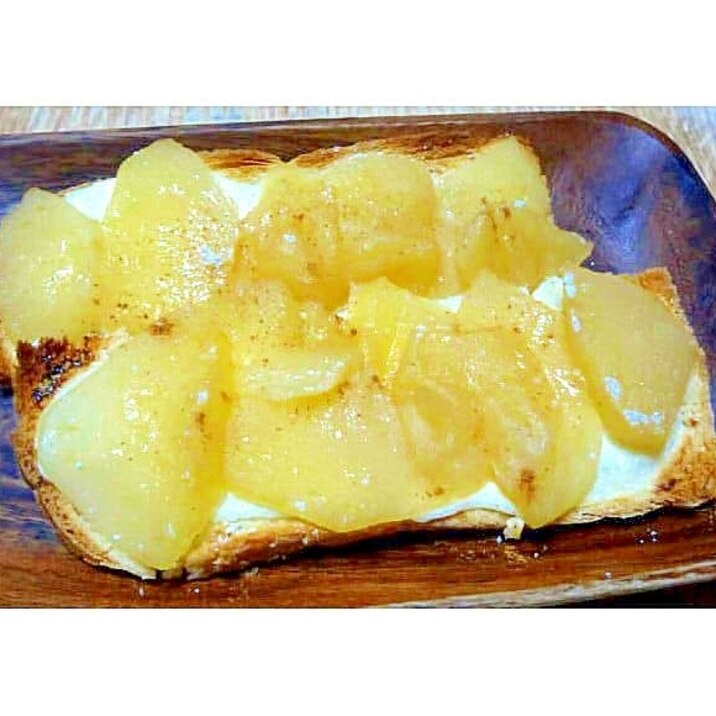 食パンで作る林檎のトースト☆サクサクパイ風